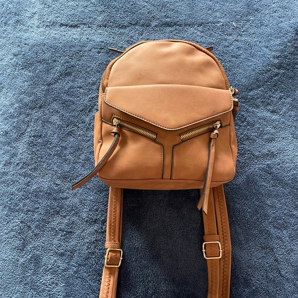 FAUX LEATHER BACKPACK
